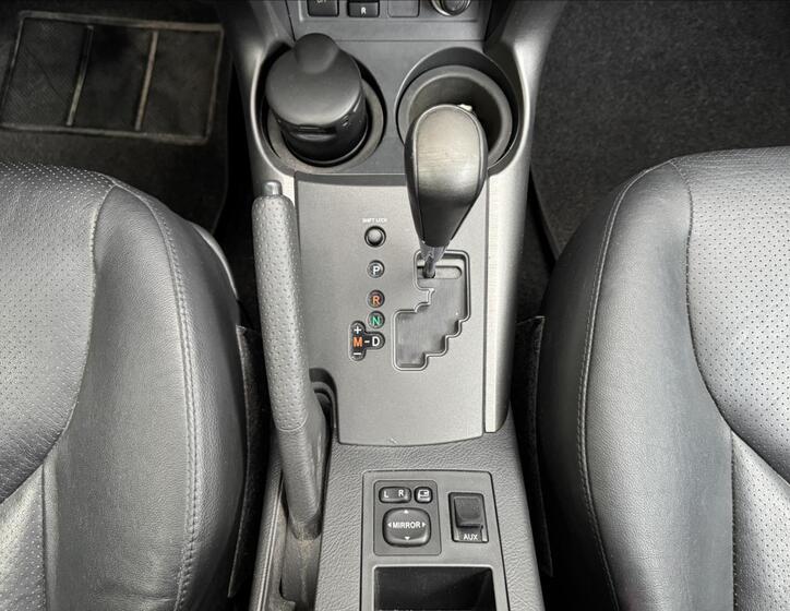 Toyota RAV4 40