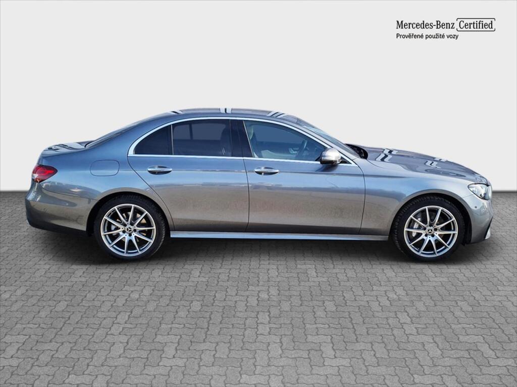 Mercedes-Benz Třídy E 6
