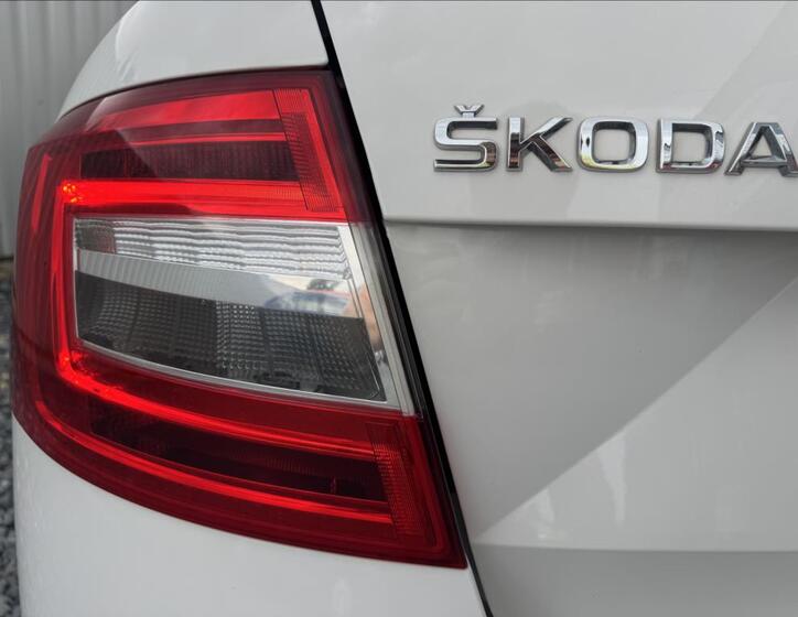 Škoda Octavia 15