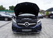Mercedes-Benz GLE 9