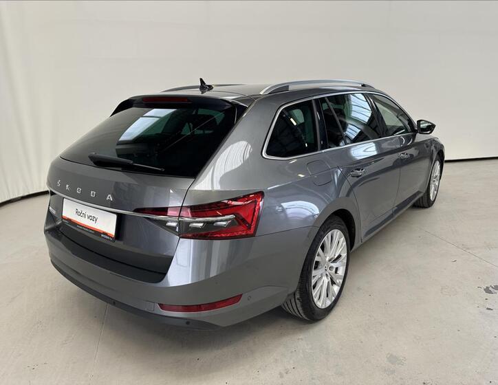 Škoda Superb 2