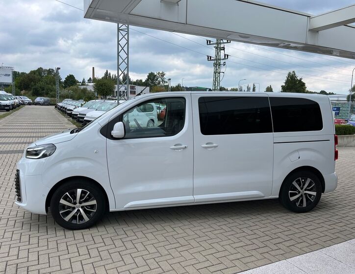 Toyota ProAce Verso 3