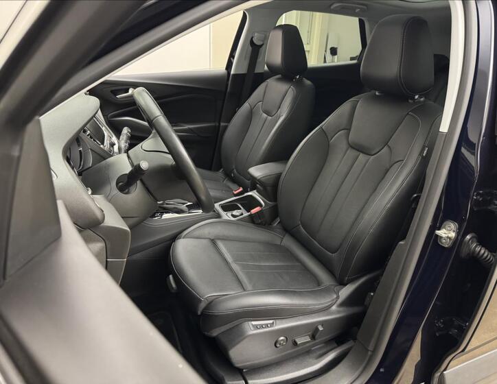 Opel Grandland X 31