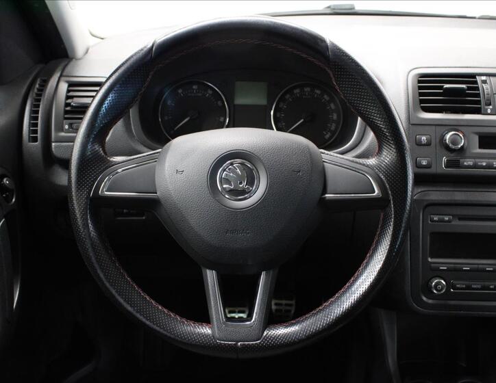 Škoda Roomster 17