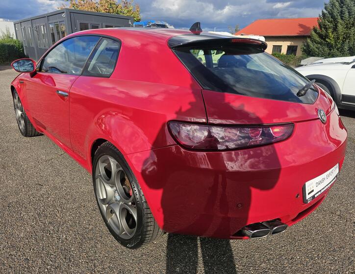 Alfa Romeo Brera 7