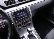Volkswagen Passat 25