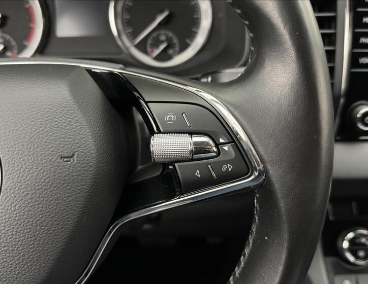 Škoda Karoq 12