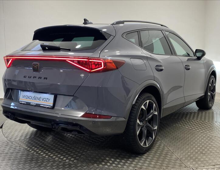 Cupra Formentor 2