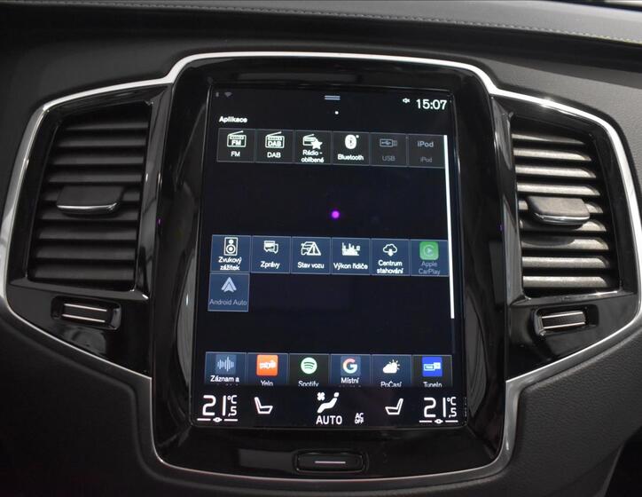 Volvo XC90 25