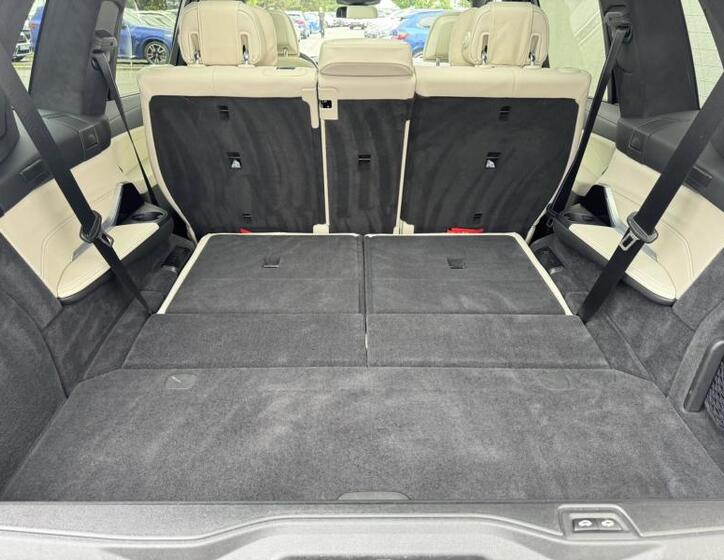 BMW X7 19