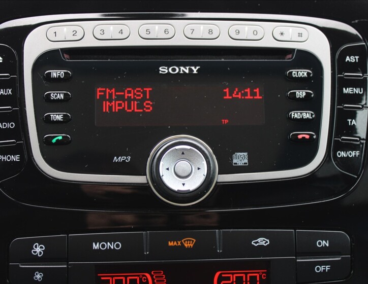 Ford S-MAX 11