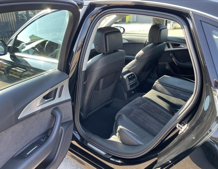Audi A6 33