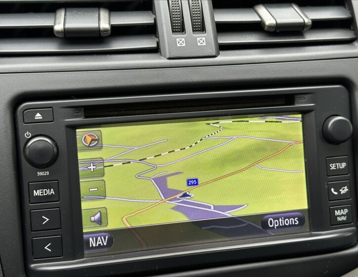 Toyota RAV4 33