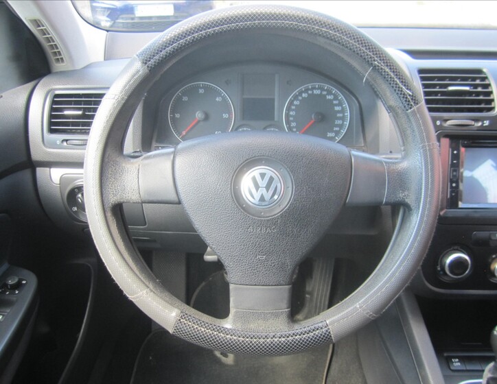 Volkswagen Golf 8