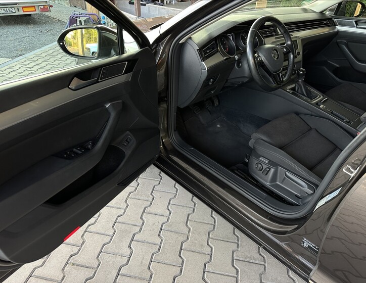 Volkswagen Passat 5