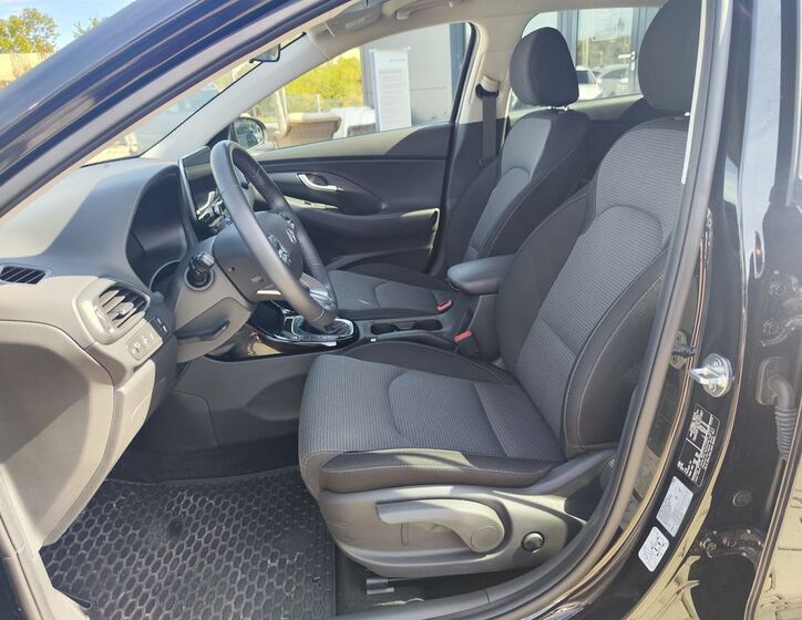Hyundai i30 11