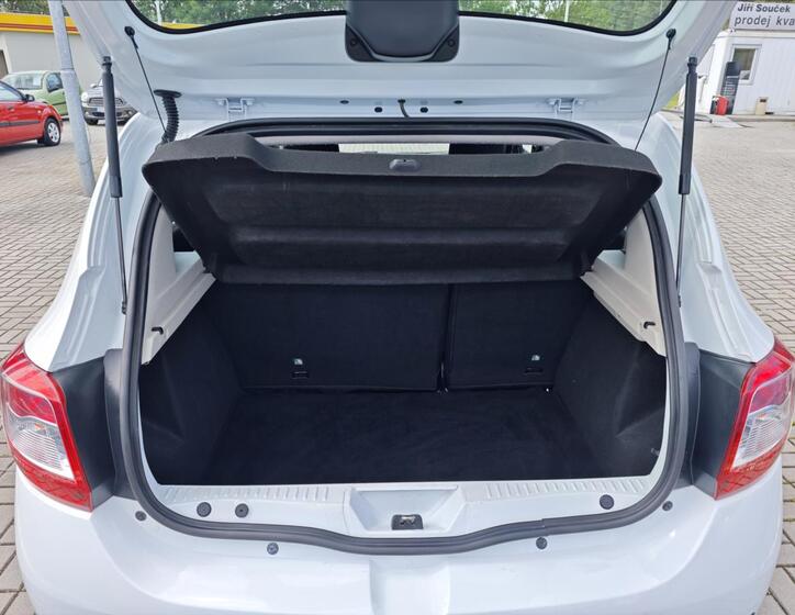 Dacia Sandero 12