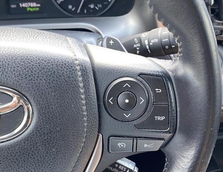 Toyota RAV4 19
