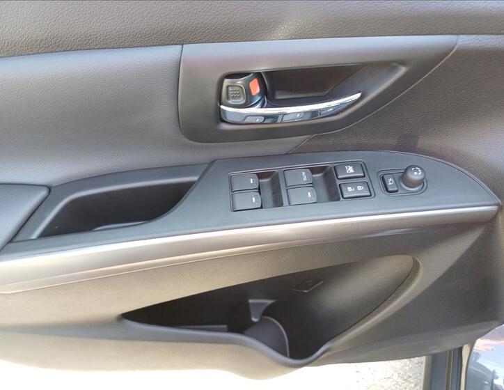 Suzuki S-Cross 14
