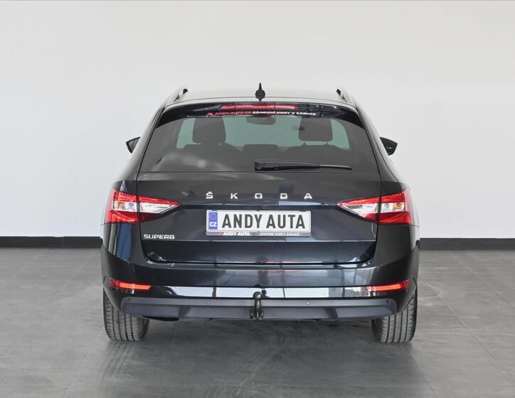 Škoda Superb 4
