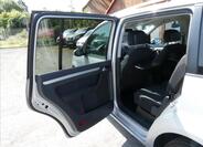 Volkswagen Touran 20