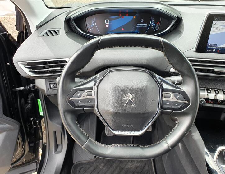 Peugeot 5008 22