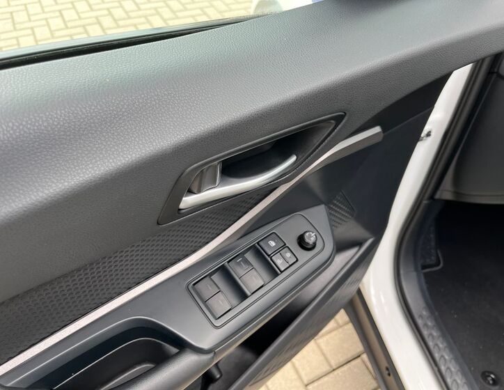 Toyota C-HR 15