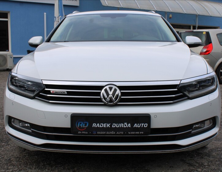 Volkswagen Passat 2