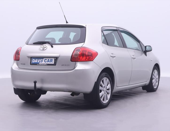 Toyota Auris 7