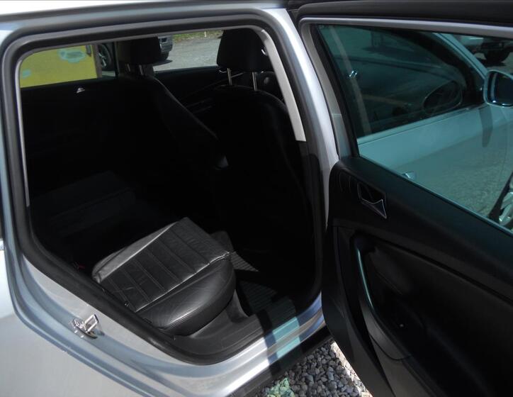 Volkswagen Passat 19