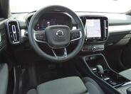 Volvo XC40 5