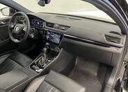 Škoda Superb 24