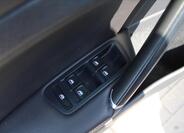 Volkswagen Golf 21