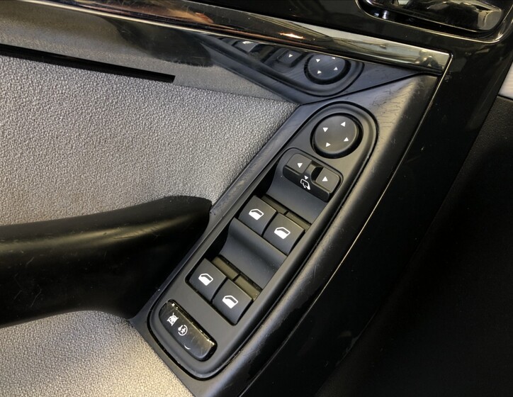 Citroën Grand C4 Picasso 23