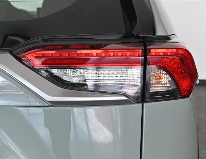 Toyota RAV4 30