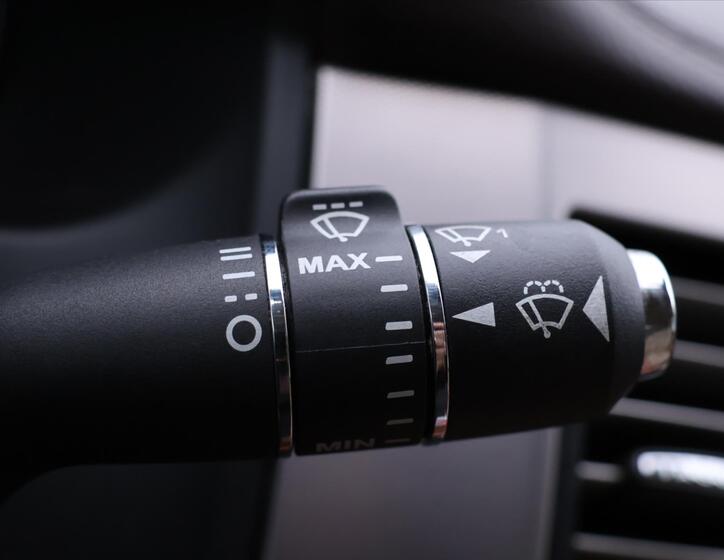 Jaguar XF 21