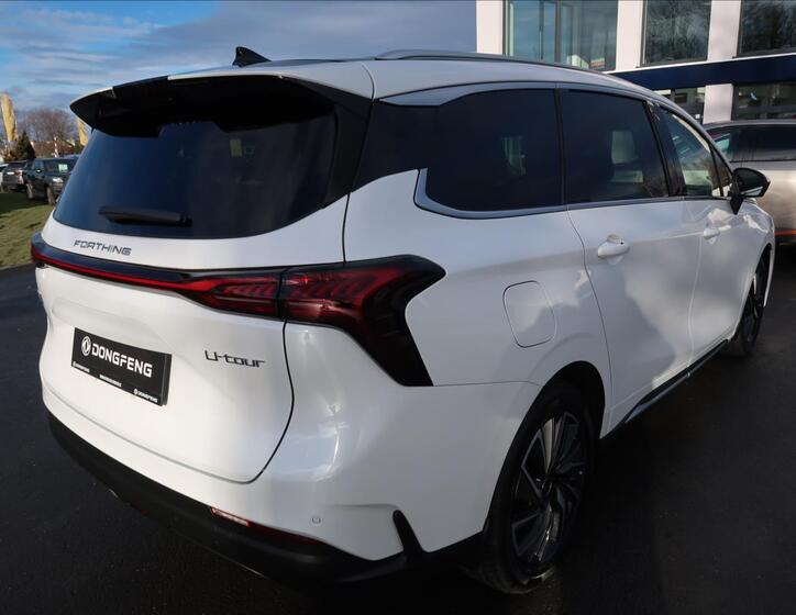 Dongfeng U-Tour 3