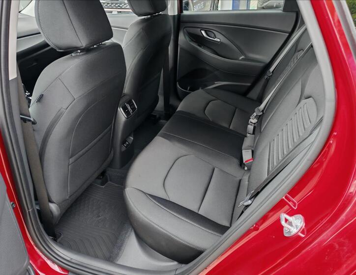 Hyundai i30 8