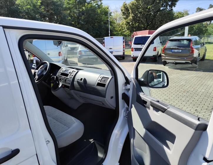 Volkswagen Transporter 21