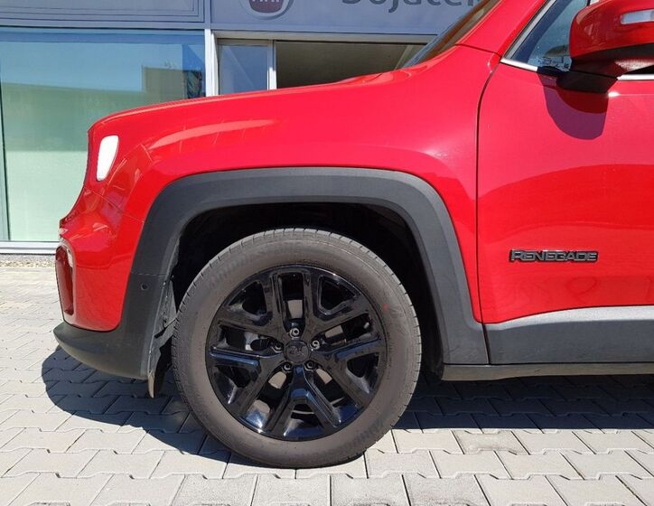 Jeep Renegade 4