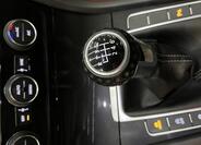 Volkswagen Golf 21