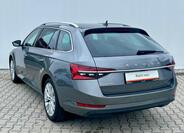 Škoda Superb 8