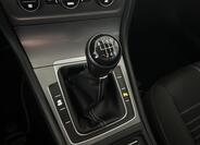 Volkswagen Golf 21