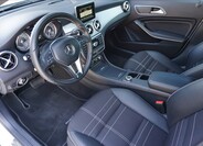 Mercedes-Benz GLA 8