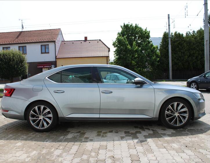 Škoda Superb 3
