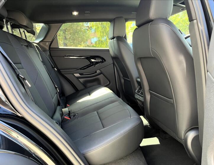 Land Rover Range Rover Evoque 32