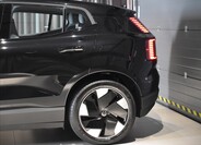 Volvo EX30 9