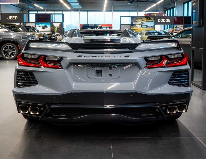 Chevrolet Corvette 5