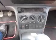 Volkswagen Polo 13