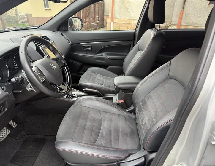 Mitsubishi ASX 12